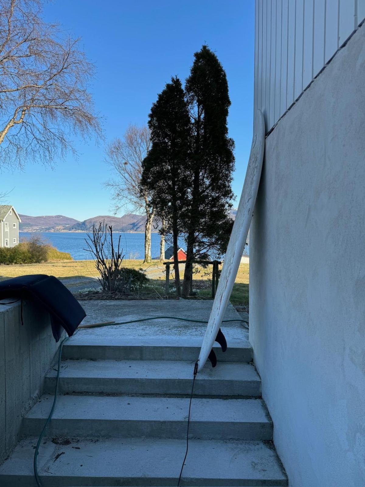Appartamento New By The Fjord Stadlandet